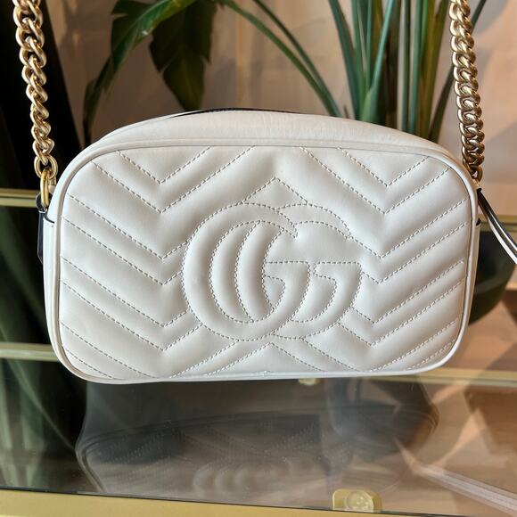 GUCCI GG Marmont Small Camera Bag - Picture 3 of 16